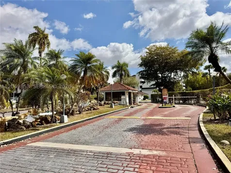 8215 SW 152nd Avenue Miami FL 33193