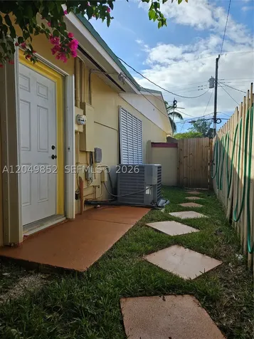 12340 SW 41st Street Miami FL 33175