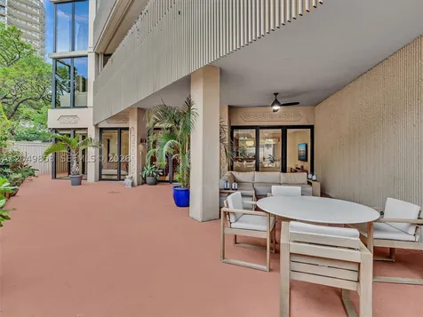2901 S Bayshore Drive Miami FL 33133
