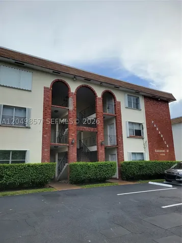 2200 Taylor Street Hollywood FL 33020