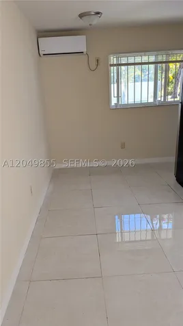 1194 NW 19th Avenue Miami FL 33125