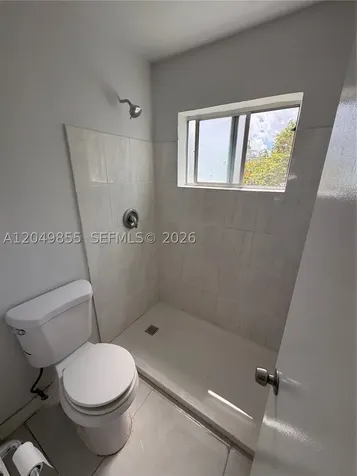 1194 NW 19th Avenue Miami FL 33125