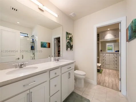 2950 Shortleaf Avenue Lauderdale Lakes FL 33311