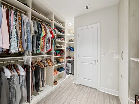 2950 Shortleaf Avenue Lauderdale Lakes FL 33311