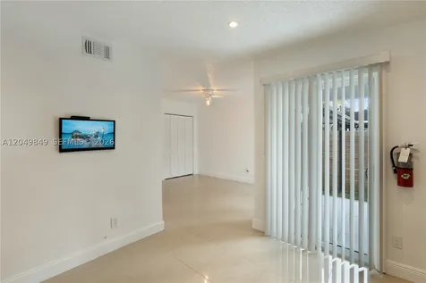 9587 SW 148th Ave Circle S Miami FL 33196