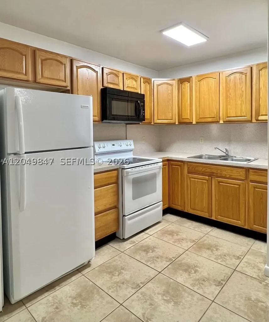 1412 SW 41st Avenue Fort Lauderdale FL 33317