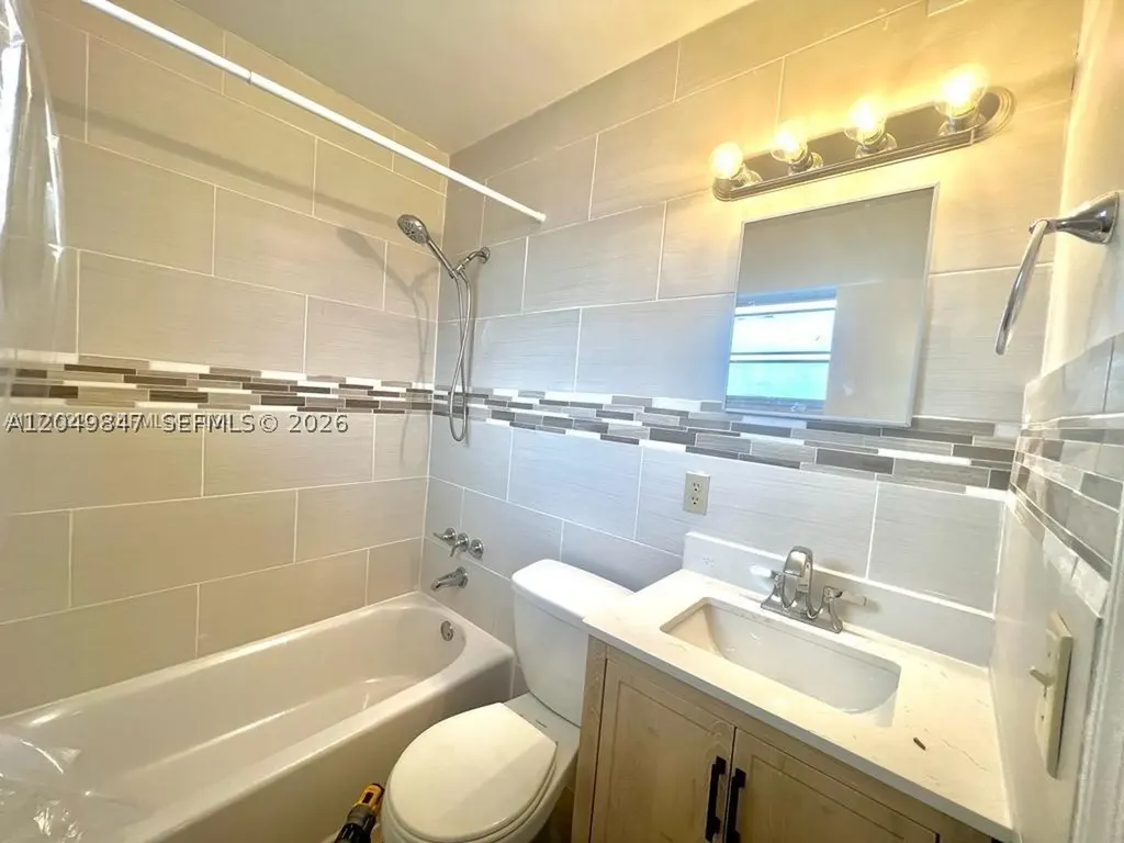1412 SW 41st Avenue Fort Lauderdale FL 33317