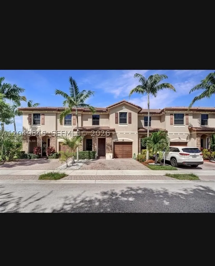 23570 SW 113th Path Homestead FL 33032
