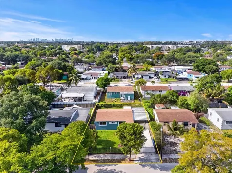 2420 NW 141st Street Opa-Locka FL 33054