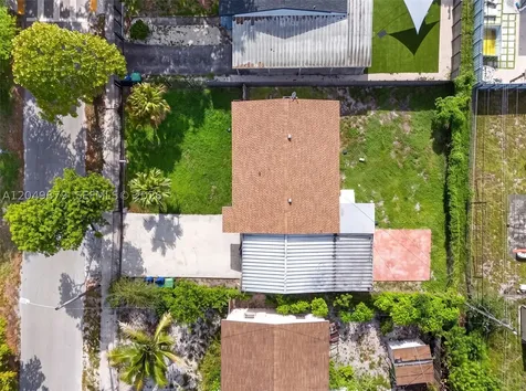2420 NW 141st Street Opa-Locka FL 33054