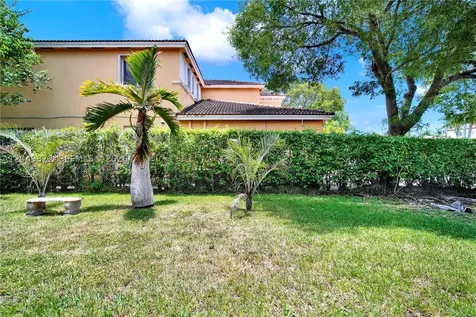 20765 SW 89th Avenue Cutler Bay FL 33189