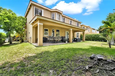 20765 SW 89th Avenue Cutler Bay FL 33189