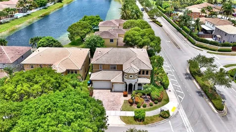 20765 SW 89th Avenue Cutler Bay FL 33189