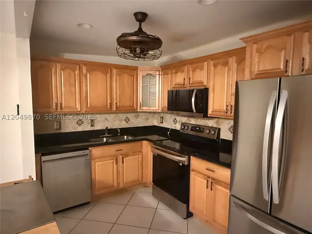 110 Cypress Club Drive Pompano Beach FL 33060