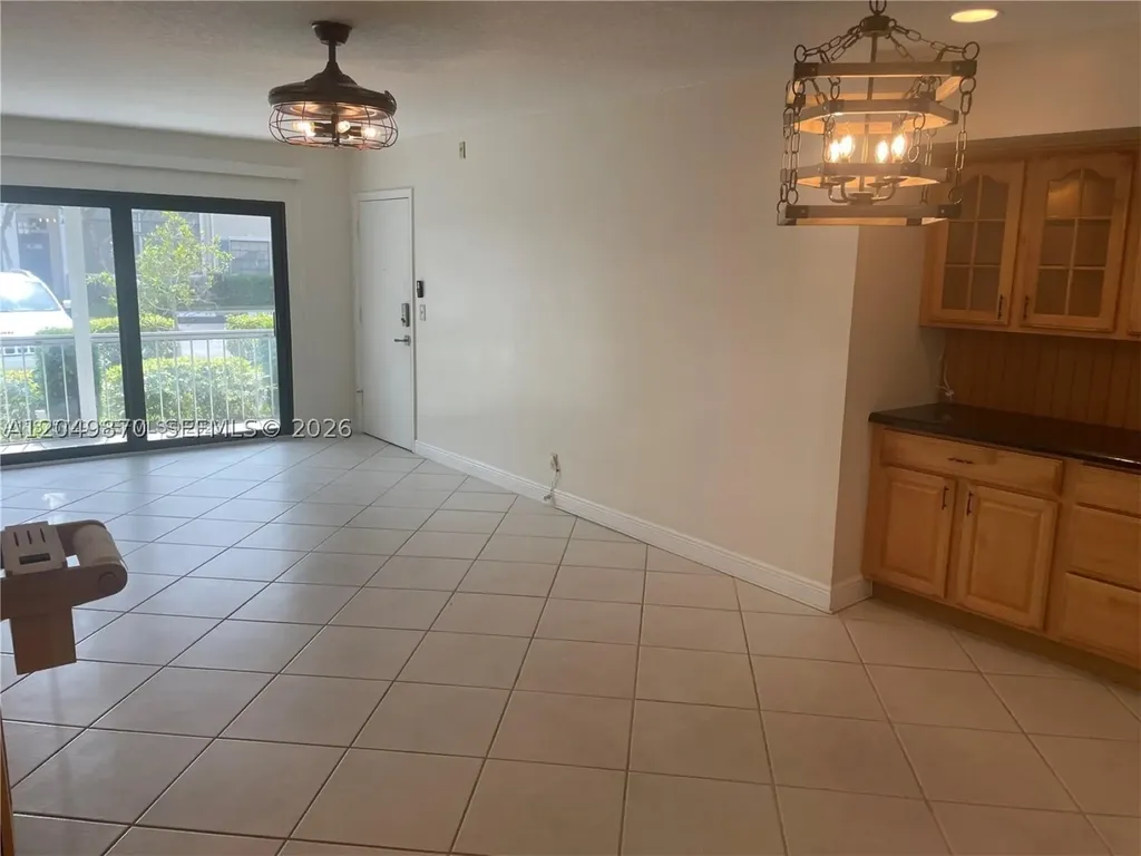 110 Cypress Club Drive Pompano Beach FL 33060
