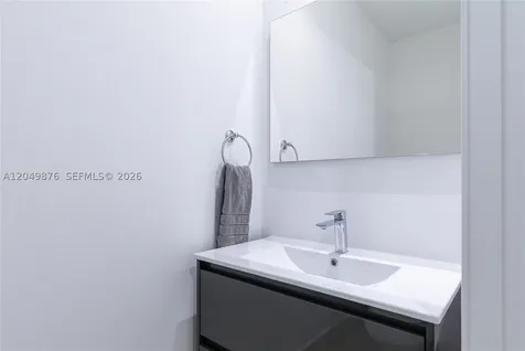 18201 Collins Avenue Sunny Isles Beach FL 33160
