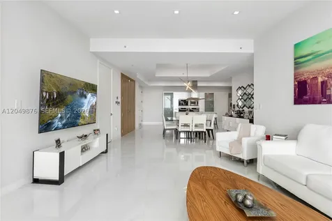 18201 Collins Avenue Sunny Isles Beach FL 33160