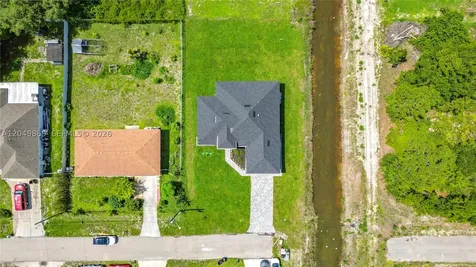 3813 SW 26th Street Lehigh Acres FL 33976
