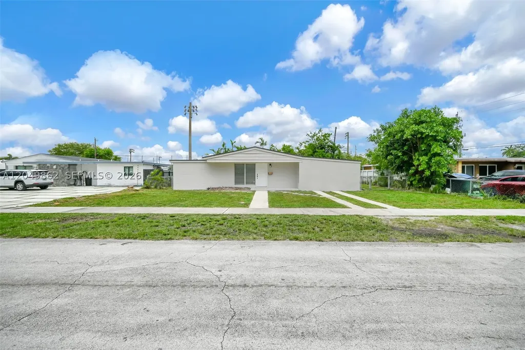 1380 W 60th Terrace Hialeah FL 33012