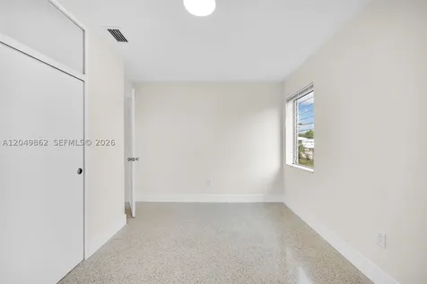 1380 W 60th Terrace Hialeah FL 33012