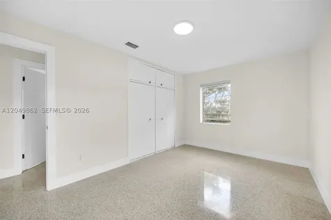 1380 W 60th Terrace Hialeah FL 33012