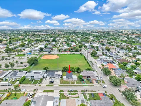 1380 W 60th Terrace Hialeah FL 33012