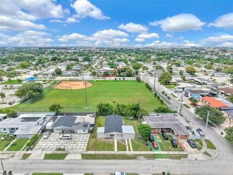 1380 W 60th Terrace Hialeah FL 33012