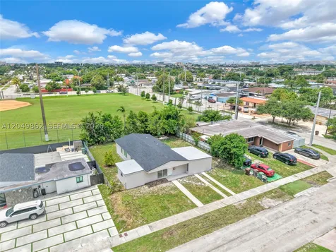 1380 W 60th Terrace Hialeah FL 33012