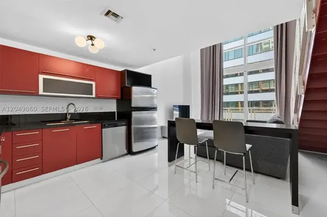 253 NE 2nd Street Miami FL 33132