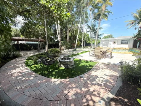 7255 SW 126th Street Pinecrest FL 33156