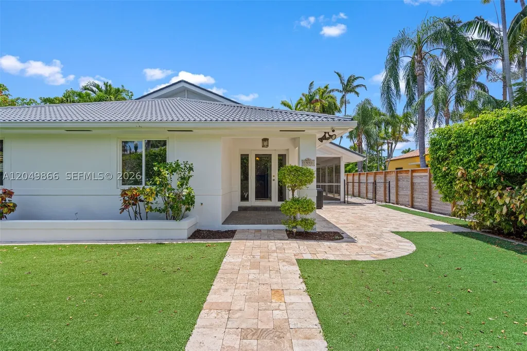 1550 Tyler Street Hollywood FL 33020