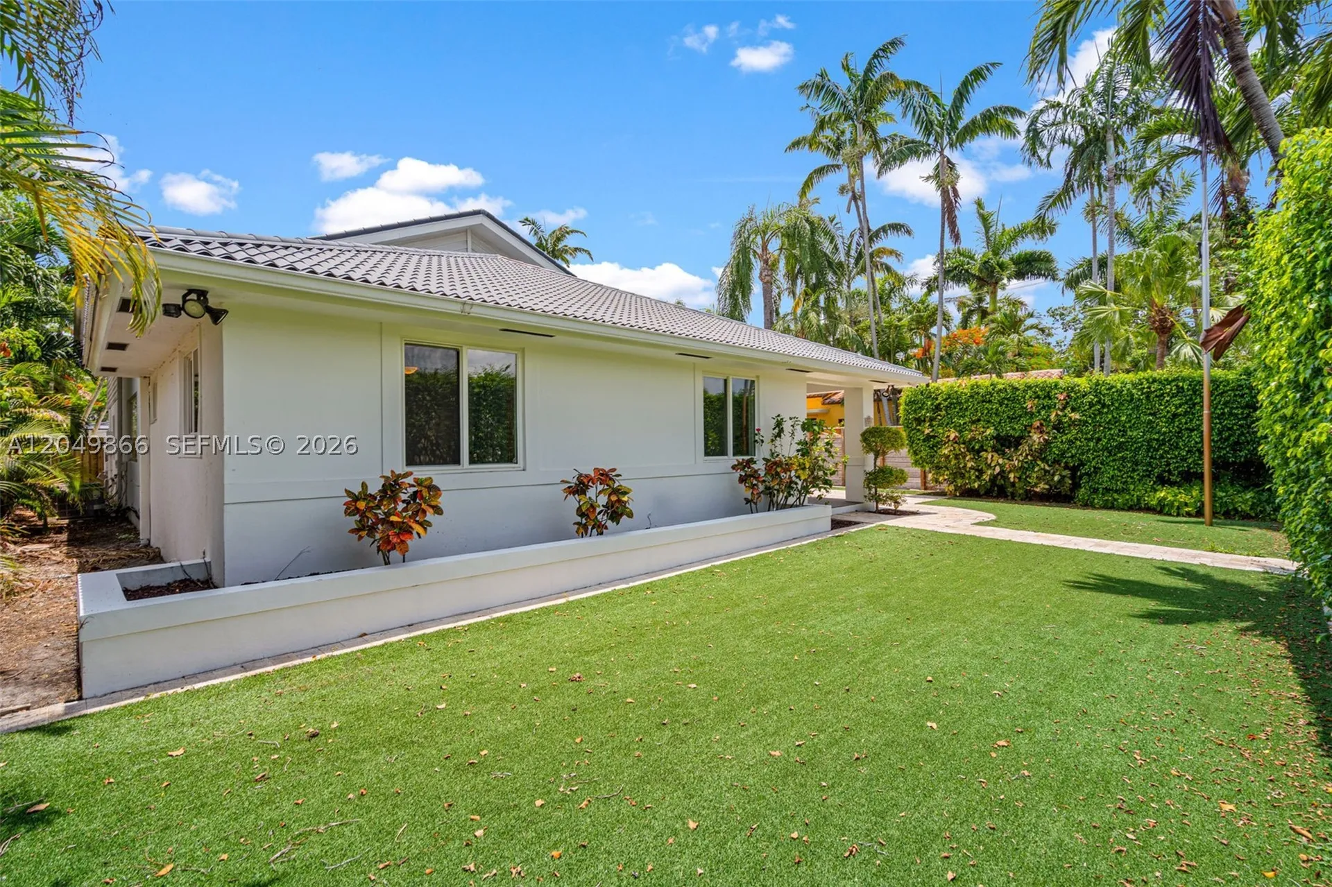 1550 Tyler Street Hollywood FL 33020
