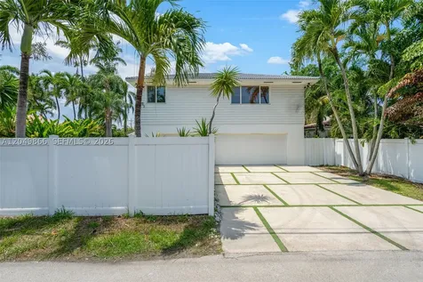 1550 Tyler Street Hollywood FL 33020