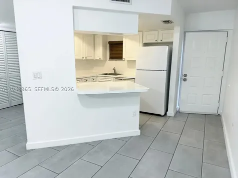 8333 Lake Drive Doral FL 33166