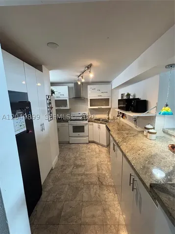 6450 Collins Avenue Miami Beach FL 33141