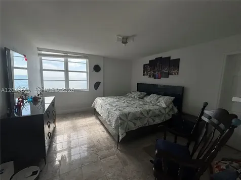 6450 Collins Avenue Miami Beach FL 33141