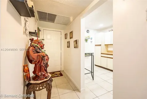 3135 S Carambola Circle S Coconut Creek FL 33066