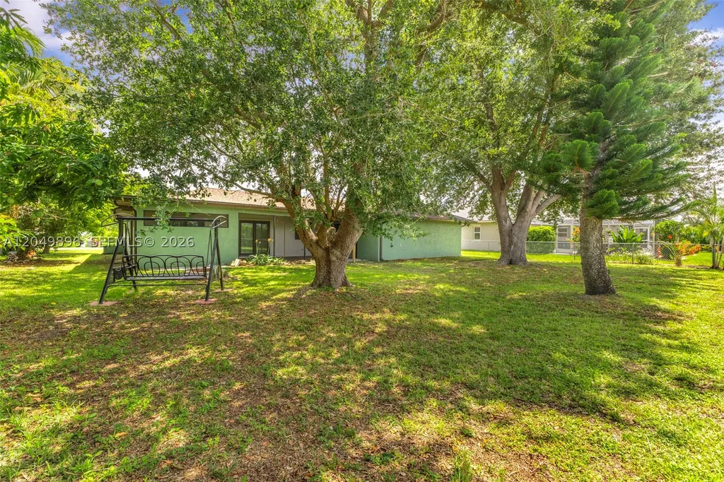 526 SE 34 Other City - In The State Of Florida FL 33904