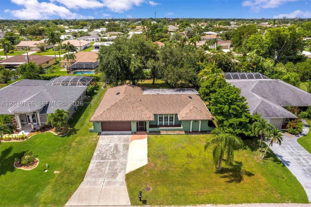 526 SE 34 Other City - In The State Of Florida FL 33904