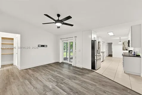 526 SE 34 Other City - In The State Of Florida FL 33904