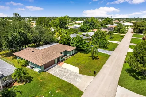 526 SE 34 Other City - In The State Of Florida FL 33904