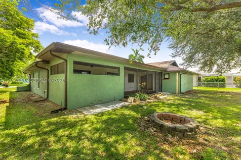 526 SE 34 Other City - In The State Of Florida FL 33904