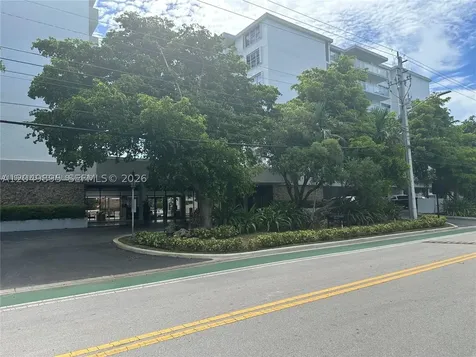 10000 W Bay Harbor Drive Bay Harbor Islands FL 33154
