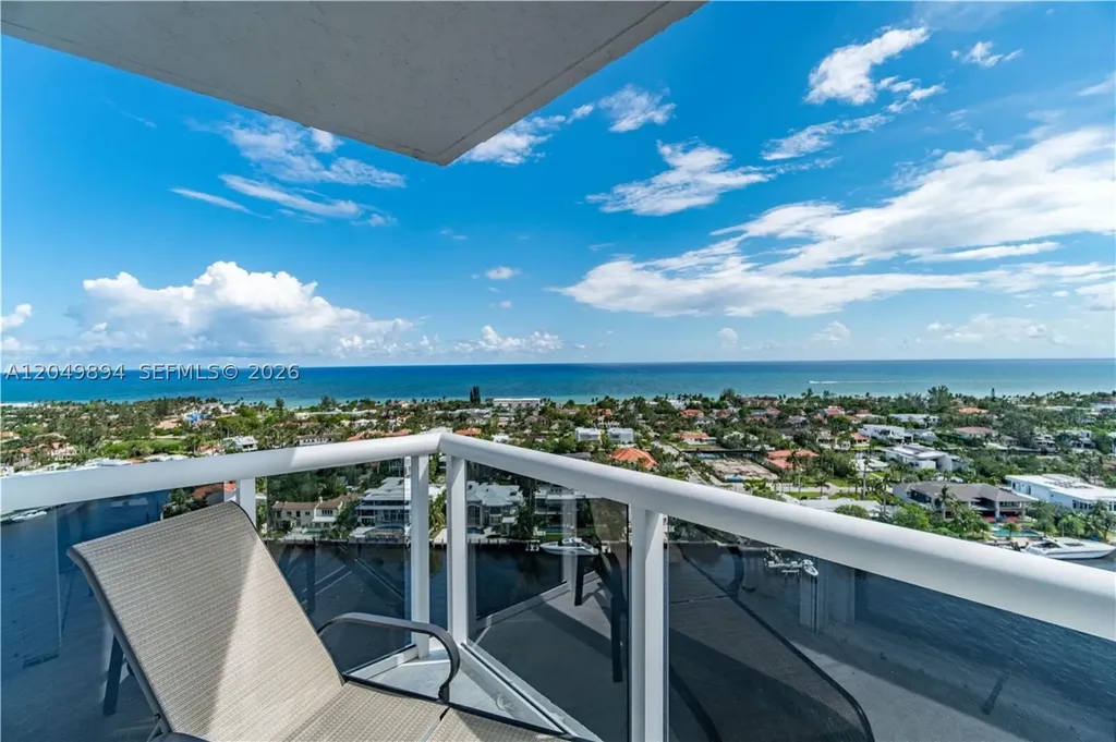 20515 E Country Club Drive Aventura FL 33180