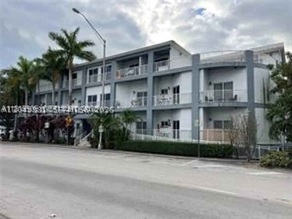 2734 Bird Avenue Miami FL 33133