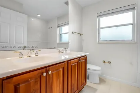 1811 NW 168th Avenue Pembroke Pines FL 33028
