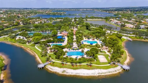 1811 NW 168th Avenue Pembroke Pines FL 33028