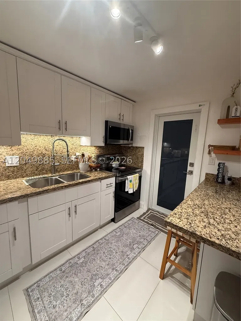 1902 N 24th Avenue Hollywood FL 33020