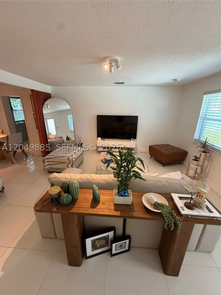 1902 N 24th Avenue Hollywood FL 33020