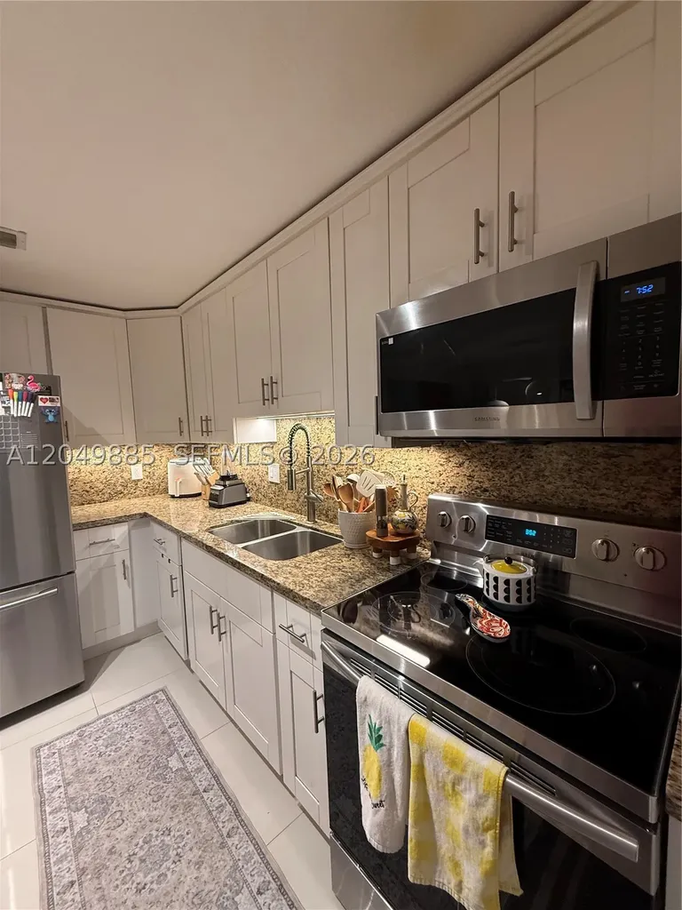 1902 N 24th Avenue Hollywood FL 33020